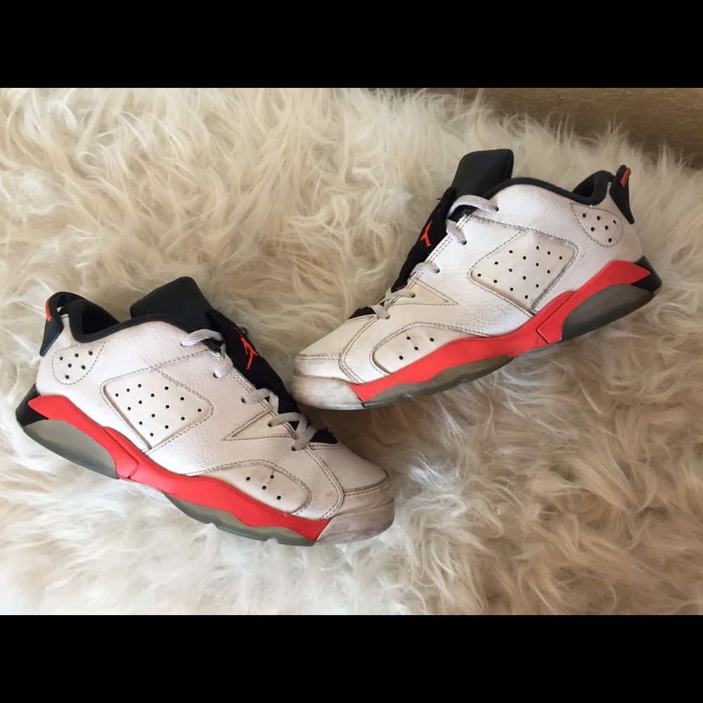 Jordan 6 Retro Low